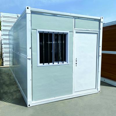 China Modular Flat Pack Container House Customizable Portable Living Solution Ideal for Sustainable Housing for sale