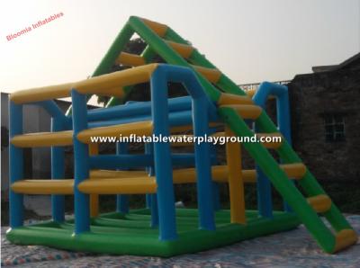 Chine Jungle gonflable de jeux de parc aquatique avec les bandes renforcées, bâche durable de PVC à vendre