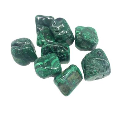 China Wholesale Natural Europe Crystals Healing Stone Malachite Tumbled Malachite Stone Palm for sale