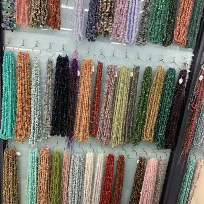 China Natural Stone Gemstone Chips Beads Wholesale Loose Gravel Beads Europe 5-8mm For Jewelry Making Freeform for sale