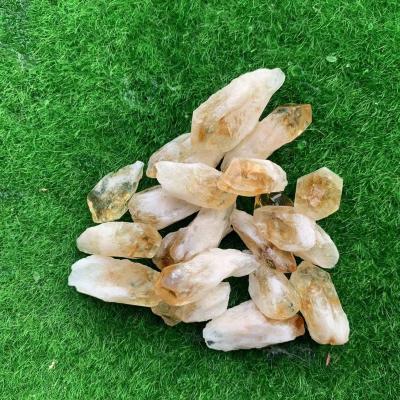 China Europe wholesale natural crystal raw stone citrins rough stone crystal buds for sale