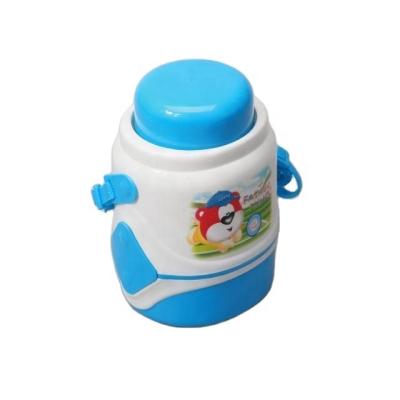 China 800ml Double Stored Wall Insulated Kids Plastic Water Bottle With Belt for sale