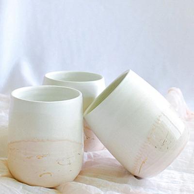 China New Design Disposable Home Hotel Used Large Custom Hoof White Ceramic Mug Without Handle for sale