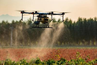 China High Efficiency Intelligence UAV Farm Drone Agricultural Landtop Spraying for sale