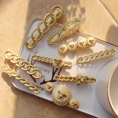 China Korea Fashion Style Spring Hair Accessories Designer Hairpins Bee Metal Gold Plated Hair Clips For Women for sale