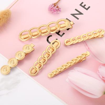 China Korea Fashion Style Bee Metal Gold Plated Hair Clips Spring Hair Accessories Designer Hairpins For Women for sale