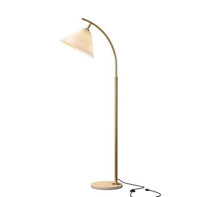 China Lighting Functions Indoor Modern Fancy Living Room Pleated Fabric Shade Floor Lamp Gold Color for sale