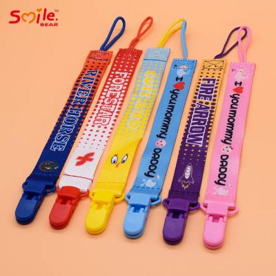 China Wholesale Environmental Protection Adjustable Appease Baby Pacifier Holder Clip for sale