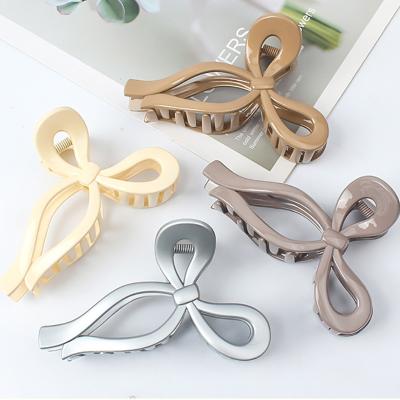 China Sweet Ins In Stock Huge Large Cute Ponytail Plastic Korean Bowknot-Shape Hair Claw Clips Artstar for Girl Women for sale