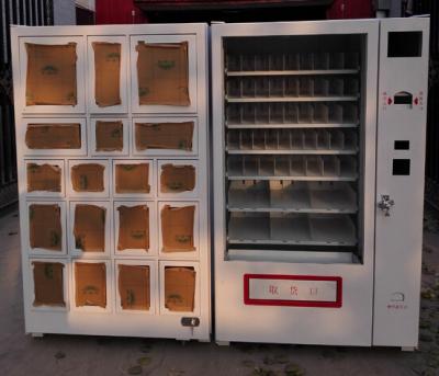 China Chocolate Snack Vending Machines Outdoor For Museum / Airport 24 Hour Sell for sale