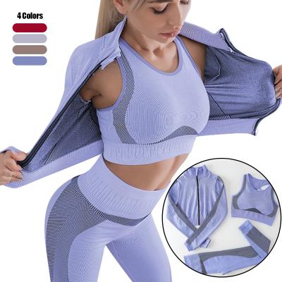 China Conjuntos Deportivos Mujer Breathable Long Sleeves Custom Seamless Workout Sets 3 Piece Yoga Set With Jacket for sale