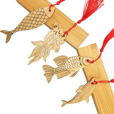 China Wholesale Bulk China Sublimation Laser Cutting Bamboo Craft Charms Bamboo Goldfish Spotter for sale