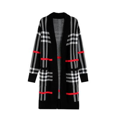 China New breathable ladies spring and autumn stylish plaid sweater cardigan knitted long sleeve cardigan for sale