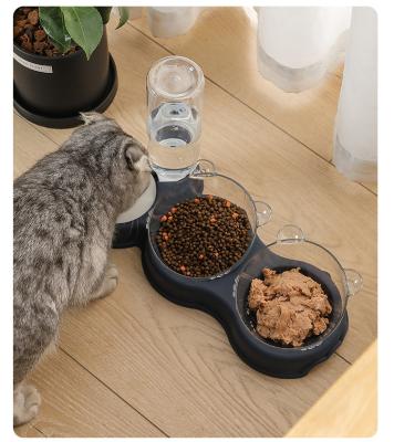 China Automatic Household Moisture Proof Water Bottle Pets Bowls Water Feeder For Cats And Dogs for sale