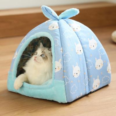 China CWW Pet Cats And Dogs Winter Warm Fashion Sustainable Luxury Easy To Carry Cotton Bed for sale