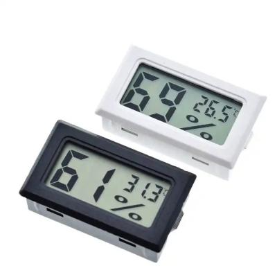 China Binnen Minilcd Digitale Thermohygrometer 2 de knoopbatterijen van gelijkstroom 1.5V LR44 Te koop