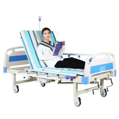 China Hospital Bed Medical Equipment Used 2 Crank Manual Home Nursing Bed For Elderly for sale