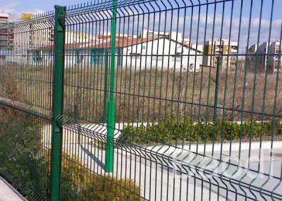 China Low Carbon Iron Wire Mesh Fence V Shaped For Sightseeing Zone / Supermarket for sale