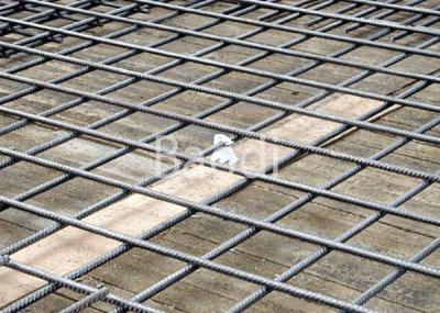 China Thread Bar Steel Reinforcing Wire Mesh Welded 200 X 200 Mm For Tunnel Building for sale