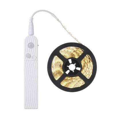 China Hot Sale Energy Saving USB Dimmable PIR Motion Sensor LED Strip Light for Bedroom Cabinet for sale