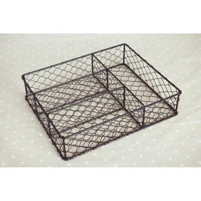 China Sustainable Durable Rectangular Kitchen Cutlery Basket Customized Fruit And Vegetable Metal Wire Baskets For Storage Metal Wire Mesh Basket for sale