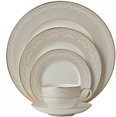 China Europe Style 20pcs Gold Rim Porcelain Disposable Dinner Set, Dinnerware Sets with Gold for sale