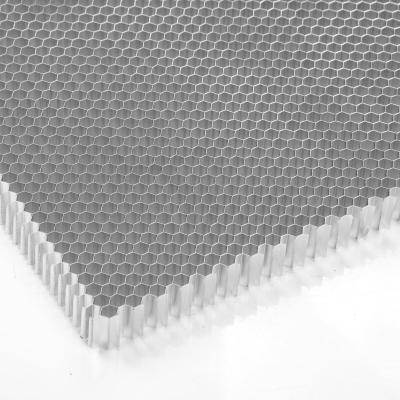 China Microporous Grootte van de de Kern ultra Kleine Cel van het Honingraataluminium voor Filter Te koop