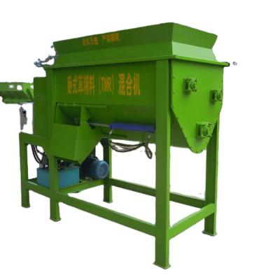 China Farms 2021 New Feed Mixer Horizontal Livestock And Sheep Forage Total Mixed Ration Mixer for sale