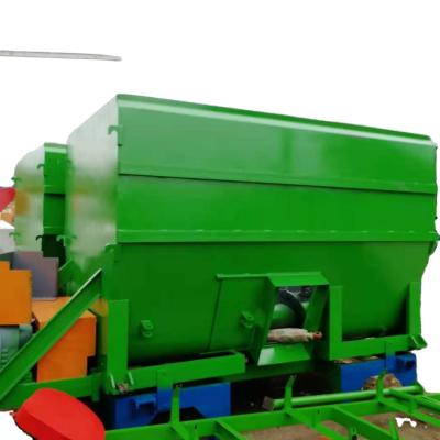 China Farms Good Prices Long Lasting High Production Efficiency Easy To Operate 10 Cubic Horizontal Full-Mixed Ration Mixer for sale