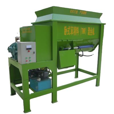 China Farms Cost Effective Durable High Production Efficiency Easy To Operate 2 Cubic Horizontal Full-Mixed Ration Mixer for sale