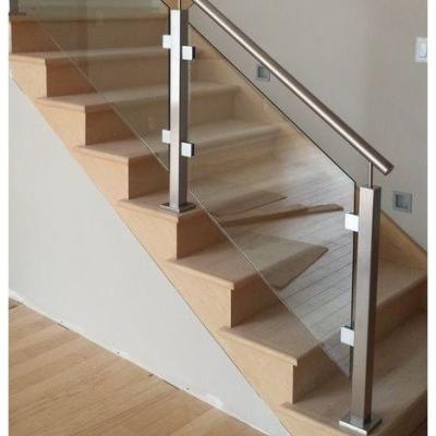 China Modern Post Railing Kits Modern Glass Balustrade Hardware Design For Balcony Railing for sale