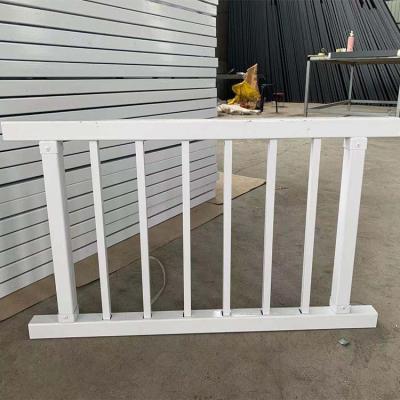 China Easily Assembled Custom Cheap Decorative Alluminium Ornaments Fencing Powder Coated Residential Solid Aluminum Privacy Fence for sale