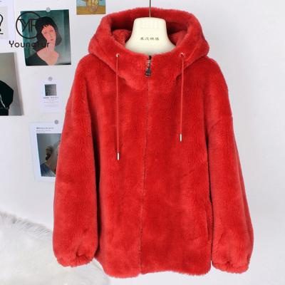 China Breathable Women Lamb Sheep Fur Leather Shearling Jacket Stylish Warmer Coat With Hood for sale