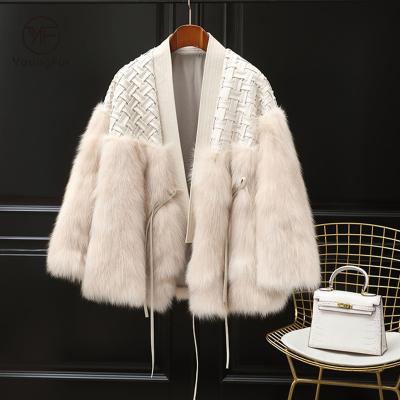 China Fashion Women Real Fox Winter Breathable Real Fur Coats Warm White Duck Down Coat With Real Fur for sale