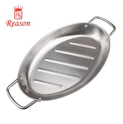 China Easily Cleaned BBQ Masters Grill Basket Grill Topper BBQ Wok Pan Product In Porcelain for sale