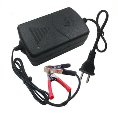 China New ! Black 12V 1A Short Circuit Protection Sealed Car Truck Motorcycle Qw589 Rechargeable Lead Acid Auto Battery Charger for sale