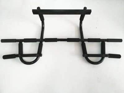 中国 Multifunction door frame pull up bar easy mount gym upper body workout bar door pull up bar 販売のため