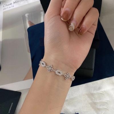 China Beautiful Luxury A P.M. Romantinc Diamond Chain Women Girl Soft Jewelry Pendant Pink Bracelet Rapper Romantic Hot Sale Entrance for sale