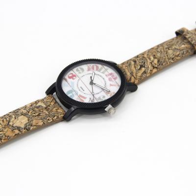 China Fashion \ Dress Ideas 2020 Popular Luxury New Product Wooden Wristwatch For Couples Cork Watch for sale