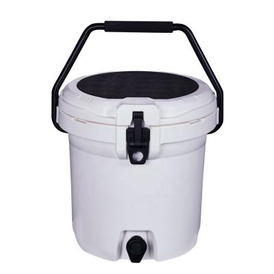 China Waterproof 2.5 Gallon Rotomolded Camping Ice Bucket Coolers for sale