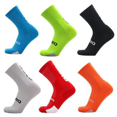 China Custom Logo Cotton Sports Team Hiking Socks Men Women QUICK DRY High Knee Football Running Cycling Socks for sale