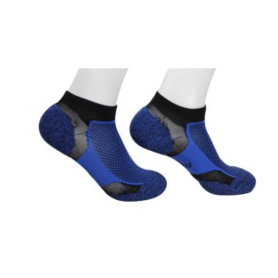 China Best Outdoor Sports Antibacterial Wholesale Socks for sale