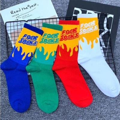 China High Quality QUICK DRY Customized Unisex Crew Socks Custom Made 100% Cotton Men's Socks Letter Pattern Logo for sale