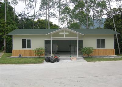 China High End Single Floor Steel Frame Prefabricated Houses , Modern Steel Prefab Homes for sale