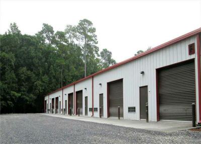 China colora construções de aço fáceis da garagem da chapa de aço à venda