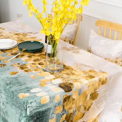 China Lightweight Luxury 100% Waterproof Gold Printing Polyester Tablecloth Table Skirt for sale