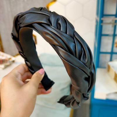 China 2021 Popular New Fashion Temperament Headband PU Leather Twist Braid Hair Accessories for sale