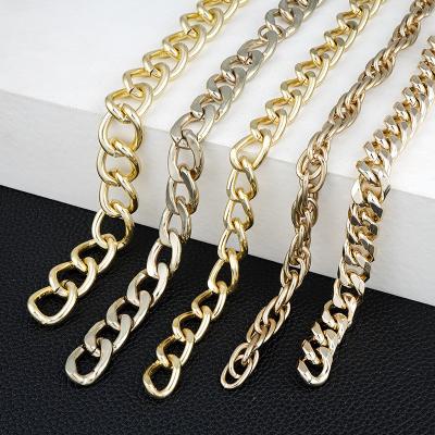 Китай User-Friendly Style Hardware Fitting Thick Heavy Handbag Chain Customized for Handbag продается