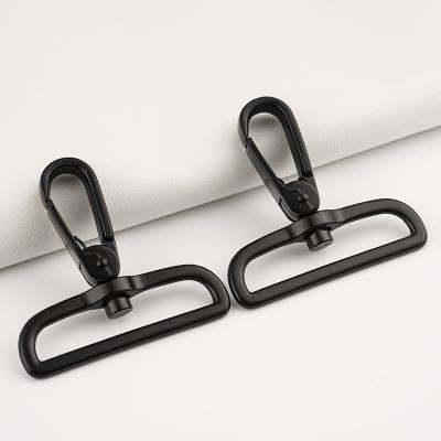 China Metal Clip Swivel Hook Standard Size Zinc Alloy 2 Inch Snap Hook for Laptop Bag for sale