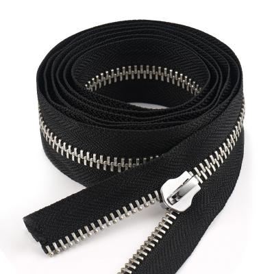 China Direct Supply Custom Metal Zippers 8 Silver Brass Y Teeth Long Chain Roll Thick Zipper for sale